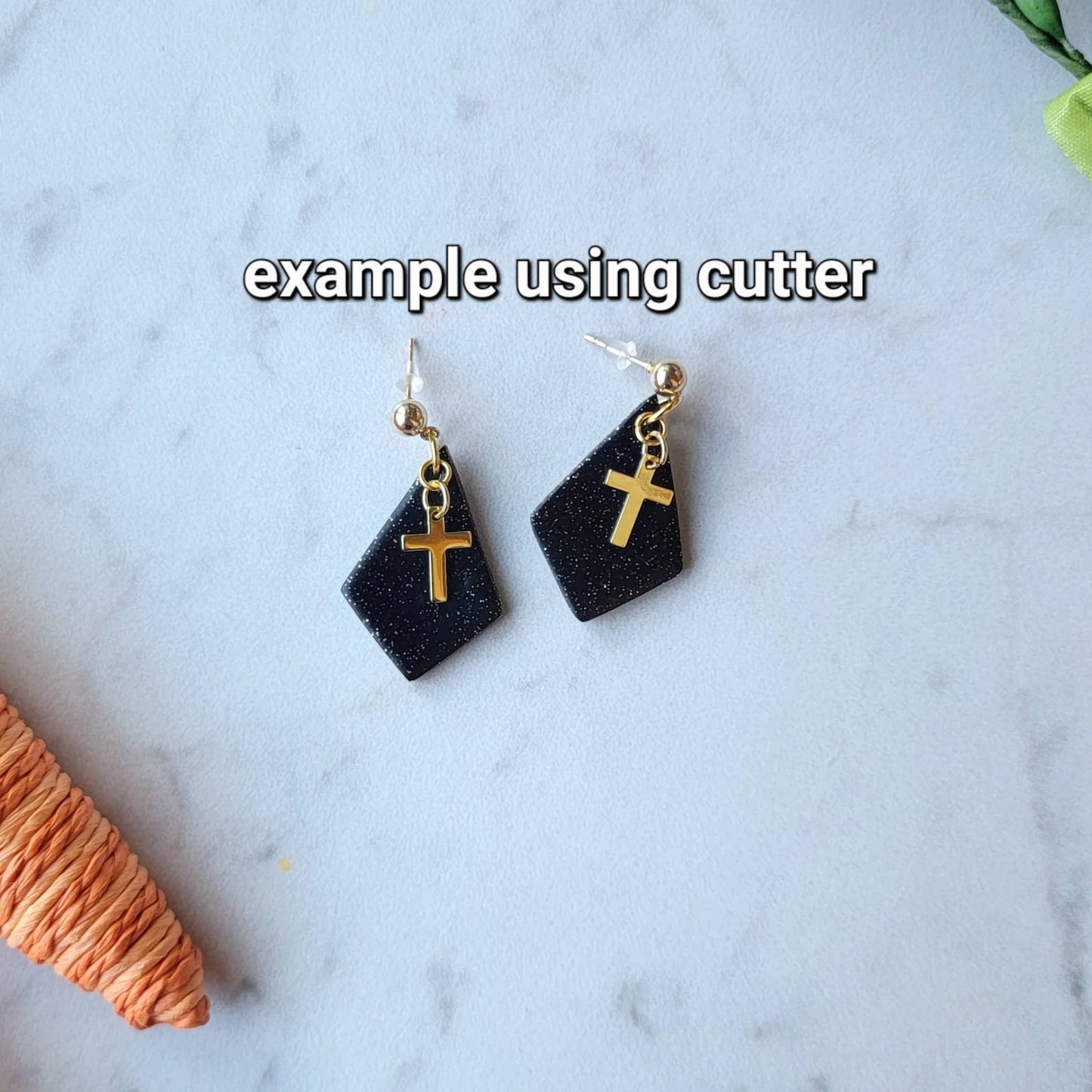 Triangle Clay Cutter