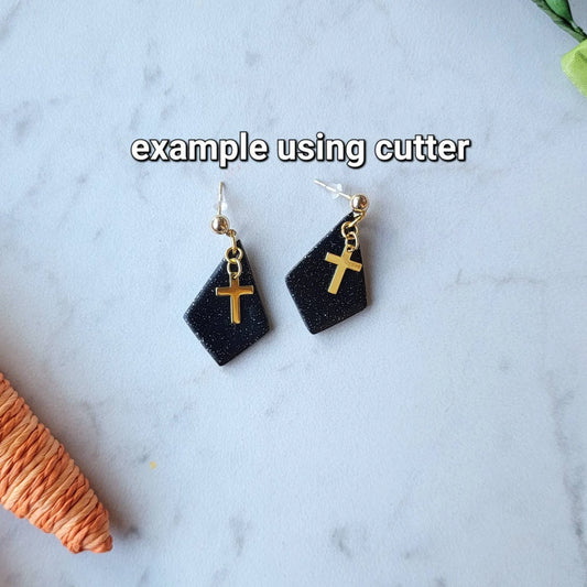 Triangle Clay Cutter